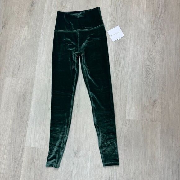 Beyond Yoga Velvet Motion High Wasted Midi Legging Size XS Green VL3243 - Picture 2 of 4